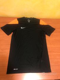 T-shirt dri-fit Nike