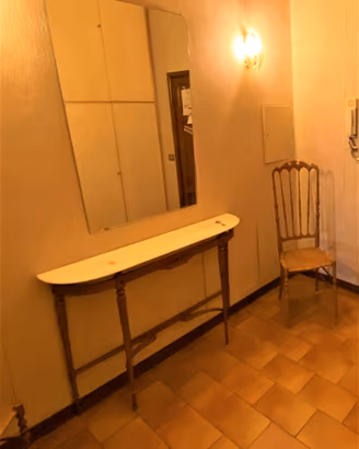 Tavolo consolle e due sedie