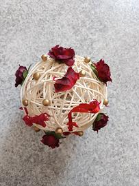 pallina in vimini per decoro albero di Natale 