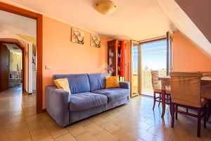 3 LOCALI A FORMIA