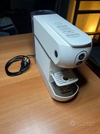 Macchina caffe’ Illy