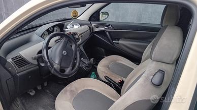 lancia ypsilon 1.3 multijet 