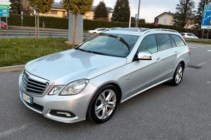 E 250 CDI AVANTGARDE 7 posti
