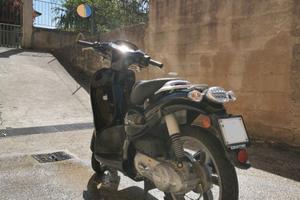 Scooter scarabeo 50