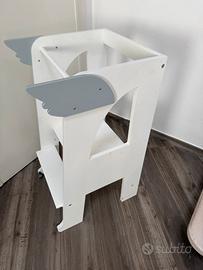 Torre Montessori RocketBaby con ruote –