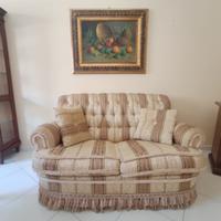 2 divani identici stile classico