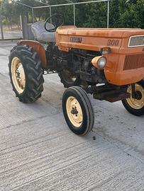 Trattore fiat 300