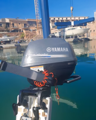 Yamaha F2.5AMHS 2,5CV 4T mai utilizzato - 2015