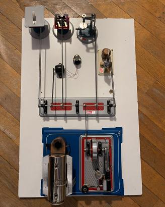 Wilesco D16 macchina a vapore con accessori