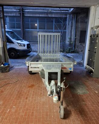 Carrello per trasporto escavatore o materiali