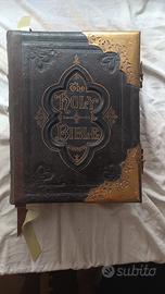 Antica Bibbia Inglese con Illustrazioni a Colori 