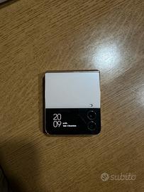 Samsung Z flip 4