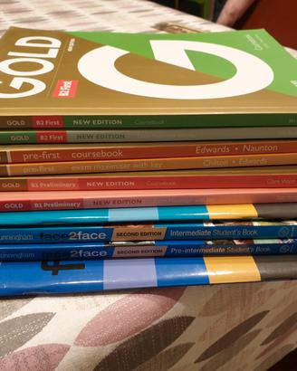 Libri d'inglese Cambridge e Pearson