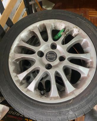 Gomme + cerchi volvo