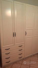 Armadio angolare Ikea bianco