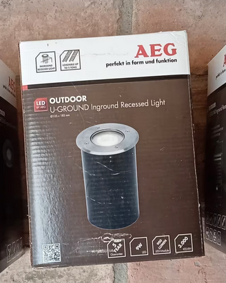 3 faretti da incasso per esterni IP67 - Marca AEG