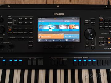 Tastiera Yamaha SX700