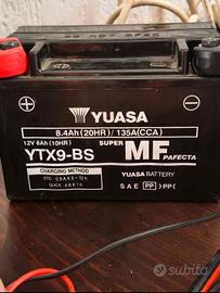 Batteria moto Yuasa YTX9 BS 12v 8ah originale