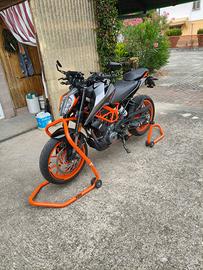 KTM DUKE 390 2022