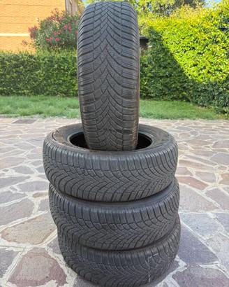 Gomme invernali BRIDGESTONE BLIZZAK 205/60R16 96H