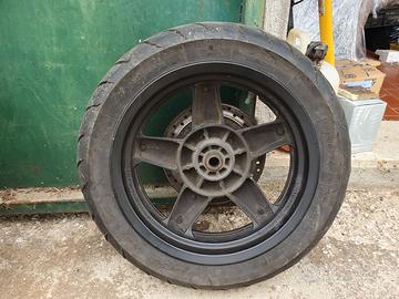 Yamaha xmax 2010 ruota e marmitta