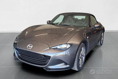 MAZDA Nuova MX-5 2024 Roadster 1.5L 132 CV Skyacti