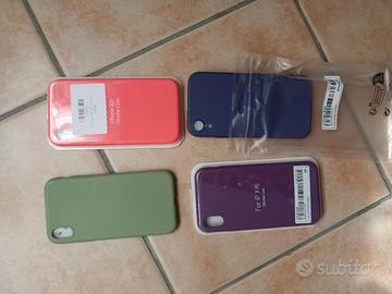 cover silicone iPhone XR - in 4 colori diversi