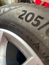 4gomme con cerchi Wolsvagen