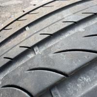 Pneumatici Tiguan 255/45/r19 104y