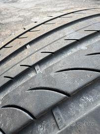 Pneumatici Tiguan 255/45/r19 104y