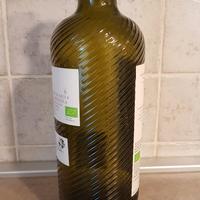 Bottiglia per olio in vetro scuro