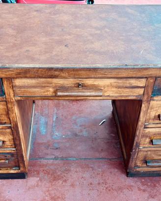 Scrivania cattedra in legno vintage