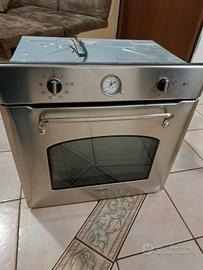 Forno Ariston 