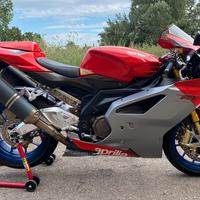 Aprilia RSV 1000 Factory ASI