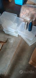 contenitori in plastica