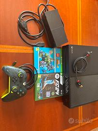 xbox one + controller + 5 giochi
