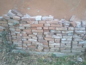 mattoni vecchi pieni