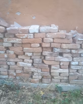 mattoni vecchi pieni