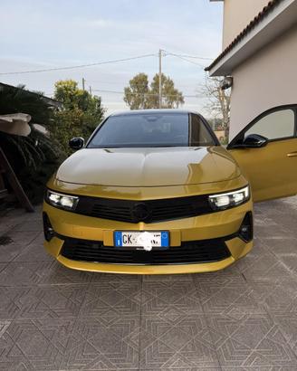 Opel Astra 2022