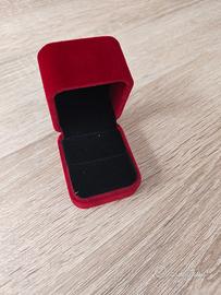 Scatola per gioielli (anelli, orecchini, collane)