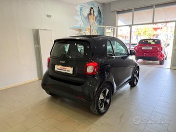 Smart ForTwo EQ Racingrey