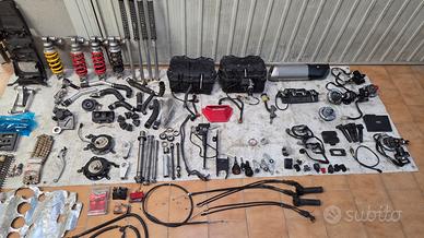 ricambi Yamaha r6 06/16 e qualcosina per r617>