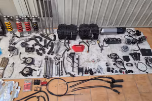 ricambi Yamaha r6 06/16 e qualcosina per r617>