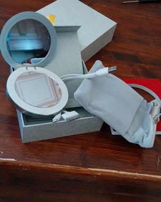 Specchietto power bank