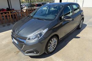 Peugeot 208 BlueHDi 75 5 porte Allure