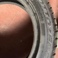 Gomme Pirelli sottozzero 225/50/17 invernali 80%