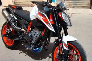 KTM 890 R Duke - 2021 - 5.500 km