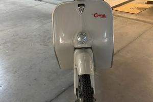 Ciclomotore antico Agrati "Como" del 1962