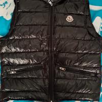 Smanicato Moncler 