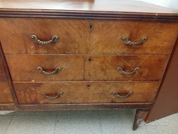 mobile antico con specchio 